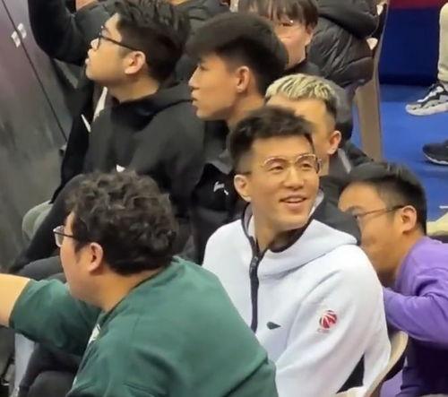 郭艾伦在线吃瓜视频播放,揭秘篮球场外的趣味瞬间