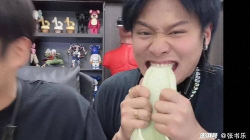 小杨哥爸爸微信吃瓜视频,揭秘娱乐圈幕后故事