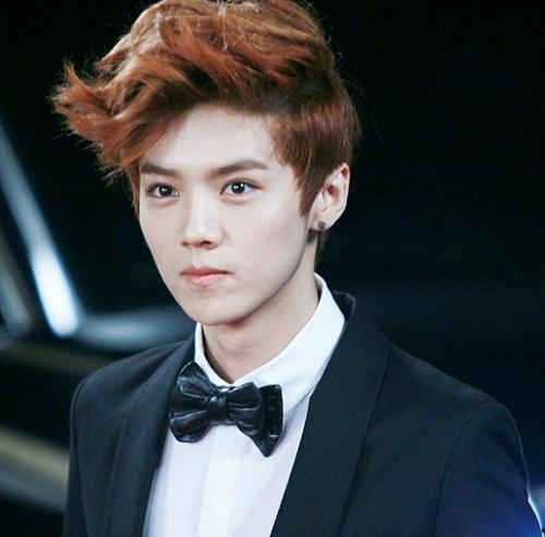 鹿晗吃瓜进直播间了吗视频,直播间的惊喜瞬间 第2张 鹿晗吃瓜进直播间了吗视频,直播间的惊喜瞬间 第2张